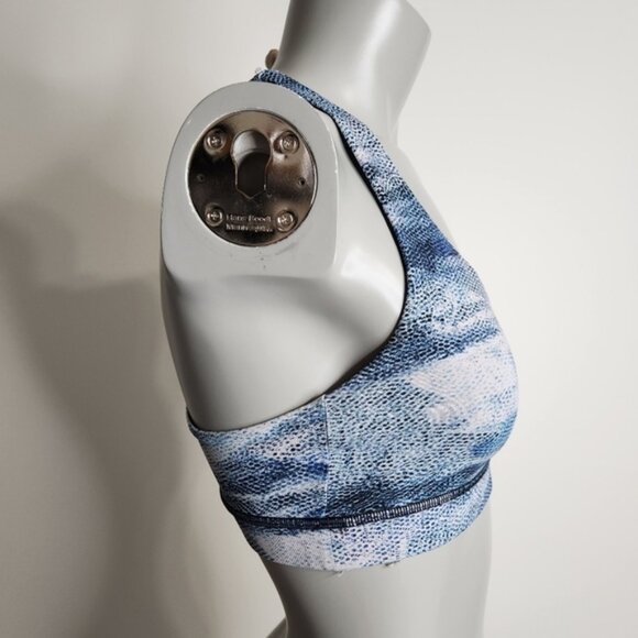 Lululemon Invigorate Bra Mesh in Scape Multi - Picture 4 of 11